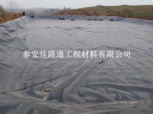 蓄水池防滲膜怎么護(hù)?6 個(gè)措施延長使用壽命 5 年以上 蓄水池防滲膜怎么護(hù)?6 個(gè)措施延長使用壽命 5 年以上